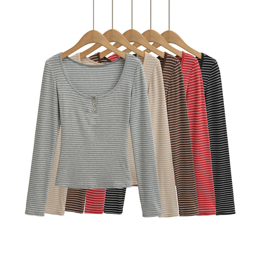 Round neck striped button long sleeved T-shirt